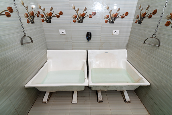 Hipbath-01